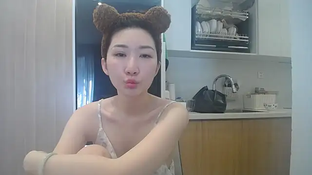 Asiagirll online show from 1, 6, 2026