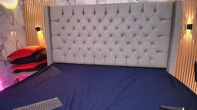 Eva MilfF online show from 1, 4, 2026