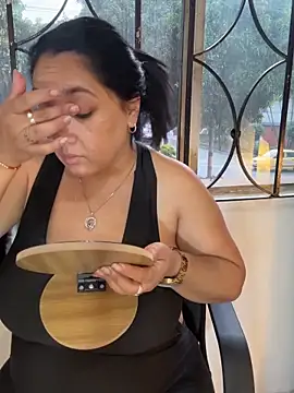 Eva MilfF online show from 22, 4, 2026