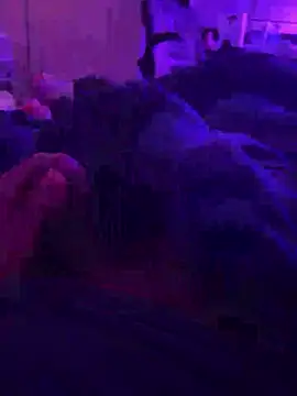 sexyman07 online show from 18, 3, 2026