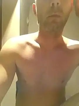 Snapshot of Rolandxxxr chatting on 23, 2, 2026 Rolandxxxr online show from 23, 2, 2026