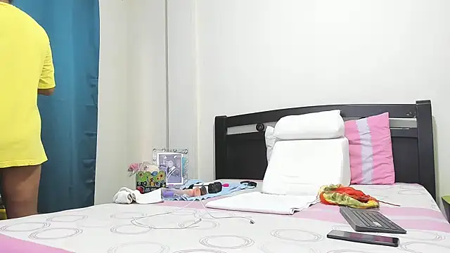 mara2020 69 online show from 18, 9, 2025