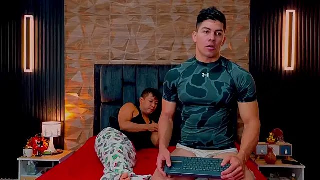 FelipeAndMarcello3 online show from 17, 10, 2025