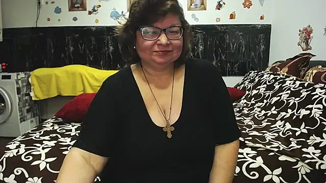 Snapshot of SweetMommaX chatting on 25, 2, 2026 SweetMommaX online show from 25, 2, 2026