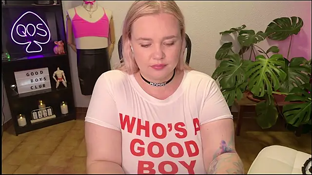 MargotGrey online show from 22, 7, 2026