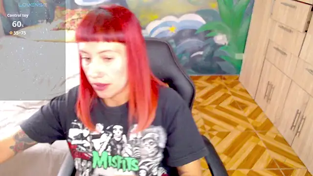 Snapshot of Eimy_lorens chatting on 7, 6, 2026 Eimy lorens online show from 7, 6, 2026