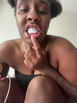 Foreignthababyy online show from 27, 4, 2026