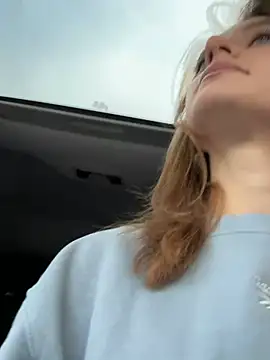 Snapshot of -AngelAri- chatting on 19, 1, 2025 -AngelAri- online show from 19, 1, 2025