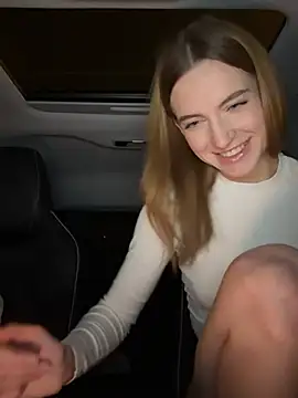 Snapshot of -AngelAri- chatting on 1, 2, 2025 -AngelAri- online show from 1, 2, 2025