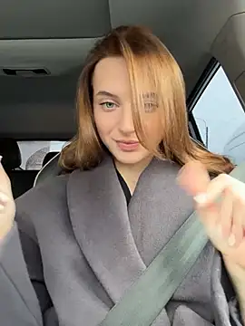 Snapshot of -AngelAri- chatting on 5, 3, 2025 -AngelAri- online show from 5, 3, 2025