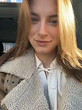 Snapshot of -AngelAri- chatting on 9, 3, 2025 -AngelAri- online show from 9, 3, 2025