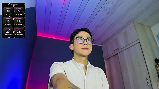 tom Howard online show from 9, 1, 2025