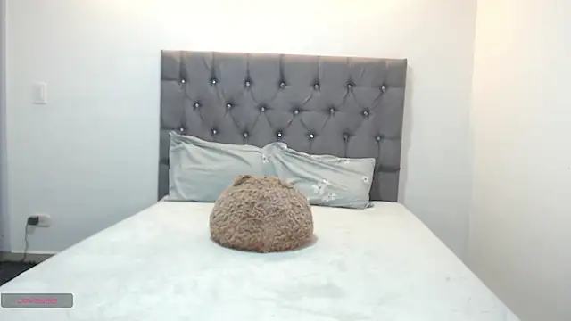 Maya Lewis online show from 5, 3, 2025