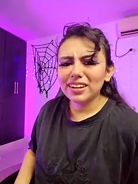 mary diaz1 online show from 20, 10, 2025