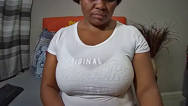 missboobsxx online show from 25, 2, 2025