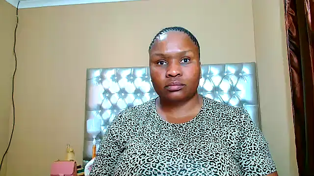 missboobsxx online show from 26, 9, 2025