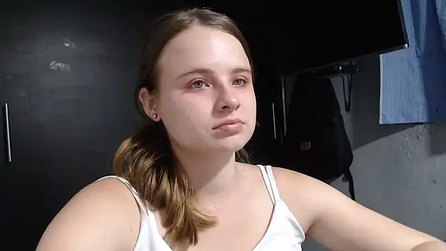 HellenMiyer1111 online show from 17, 2, 2025