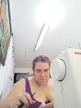 karlythothxh online show from 14, 6, 2026