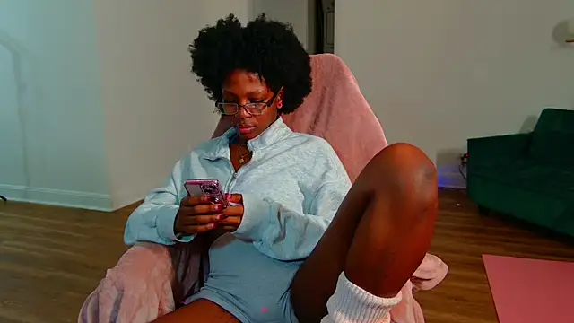 mochamimi online show from 25, 10, 2025