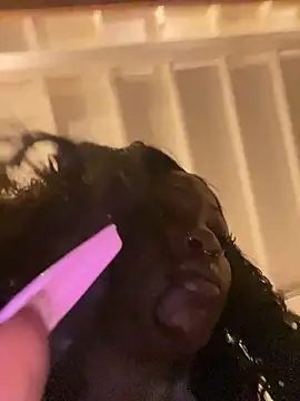 mochamimi online show from 24, 4, 2026