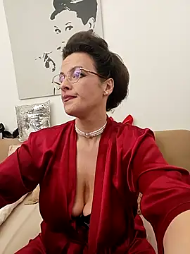 RebeccaNoble online show from 22, 4, 2026