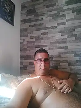ADRIAN ADI40 online show from 2, 8, 2026