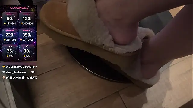 Tw Zoella online show from 14, 3, 2025