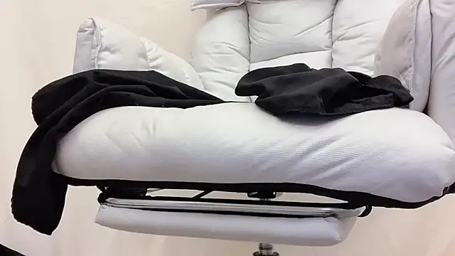 Tw Zoella online show from 5, 2, 2026