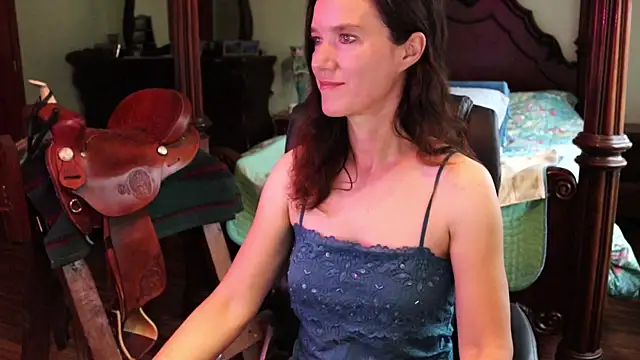 thornburyrose online show from 20, 11, 2025