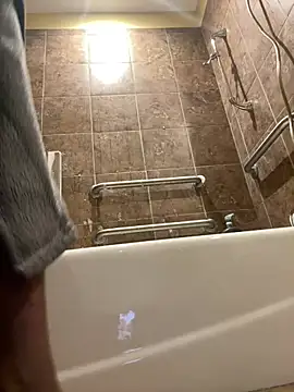 Maculine Stayr online show from 17, 3, 2025