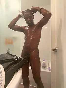 Maculine Stayr online show from 22, 4, 2026