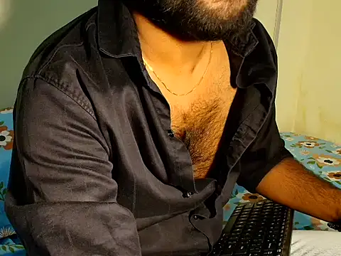 Snapshot of SHENOY3 chatting on 8, 6, 2026 SHENOY3 online show from 8, 6, 2026