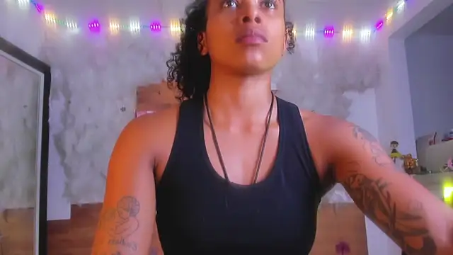 kelly thomson online show from 21, 3, 2025