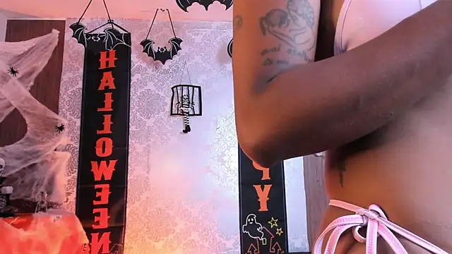 kelly thomson online show from 6, 10, 2025