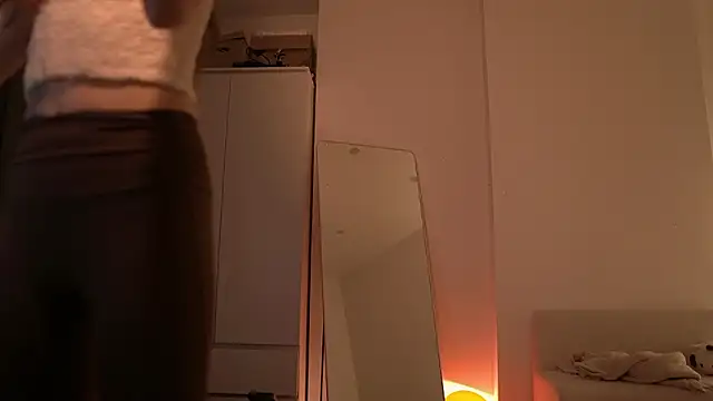 Weeissy online show from 7, 3, 2026