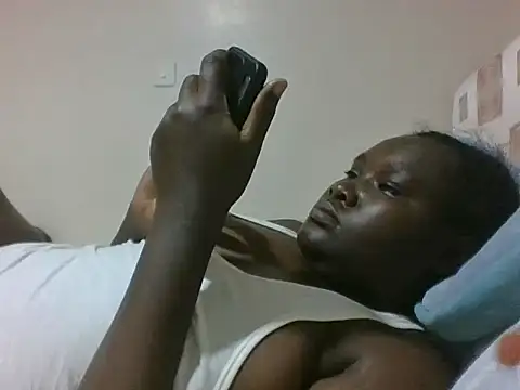 queen aria19 online show from 15, 12, 2025