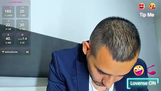 jhonyalzate2 online show from 6, 3, 2025