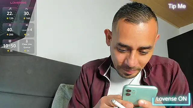 jhonyalzate2 online show from 21, 4, 2026