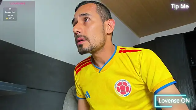 jhonyalzate2 online show from 29, 7, 2026
