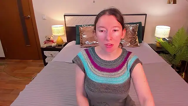 CatherineWalls online show from 15, 5, 2026