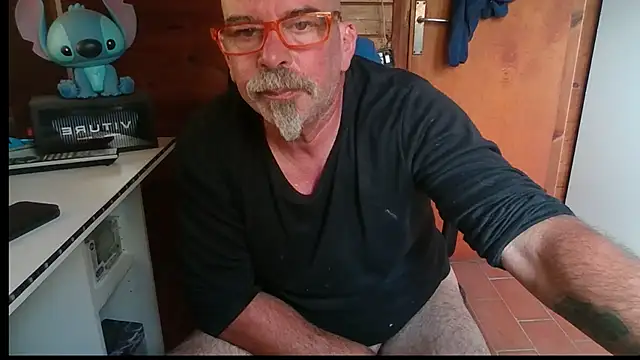 Snapshot of 0oscar_xxx chatting on 1, 11, 2025 0oscar xxx online show from 1, 11, 2025