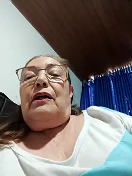 Vicky Rosse online show from 14, 10, 2025