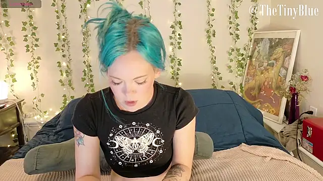 thetinyblue online show from 18, 9, 2025