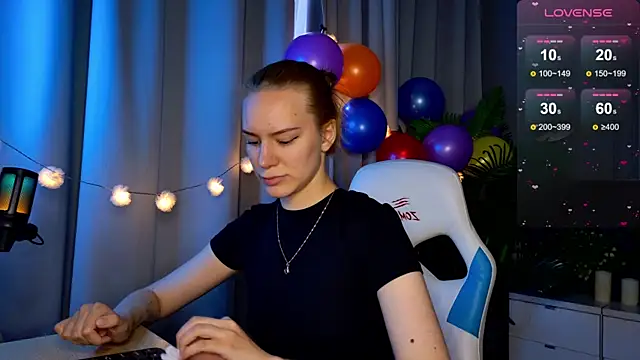 Ramona    online show from 9, 9, 2025