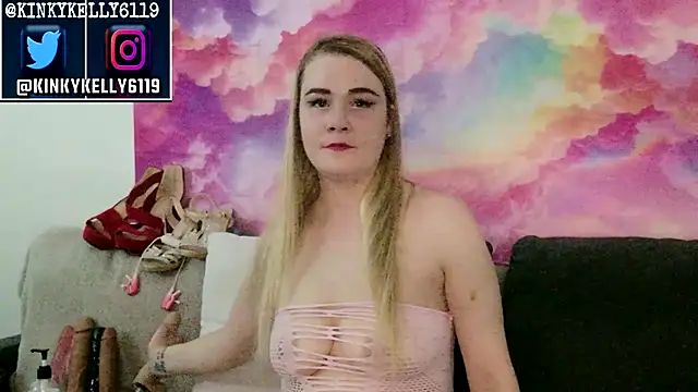 Snapshot of Kellylynn69 chatting on 23, 9, 2025 Kellylynn69 online show from 23, 9, 2025