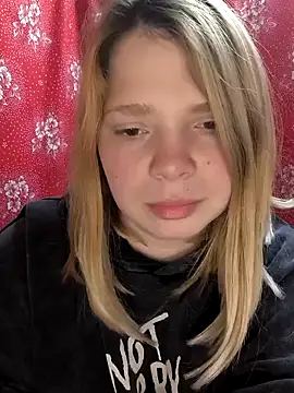 Zuli Kiska online show from 13, 3, 2025