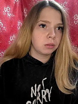 Zuli Kiska online show from 12, 11, 2025