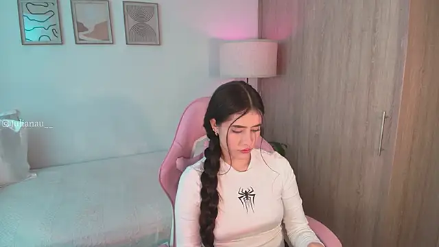 iriswest  online show from 11, 9, 2025