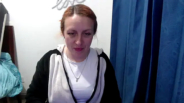 kittykalor09 online show from 24, 1, 2025