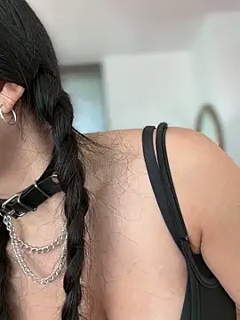 Snapshot of LoveLillyy chatting on 2, 12, 2025 LoveLillyy online show from 2, 12, 2025